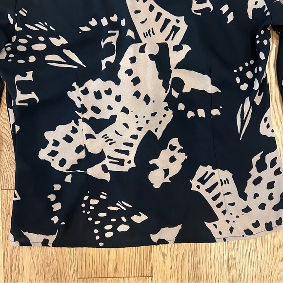 DYNAMITE | Deep V-Neck Blouse - Picture 15 of 16